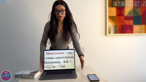 Страстная русская математичка жадно отсосала член тупорезу после уроков!