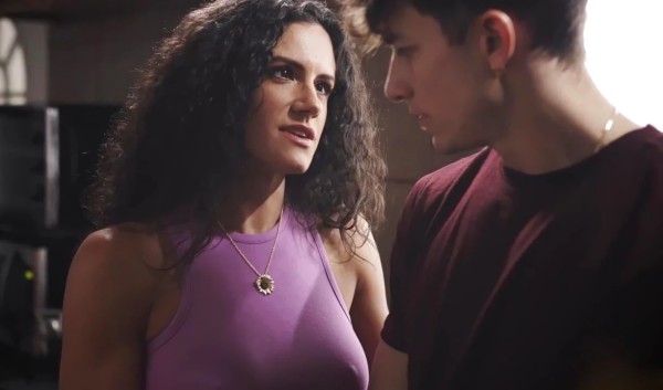 Мачеха в экстазе: «Пасынок, еби меня жестко! Муж — полный ноль!»