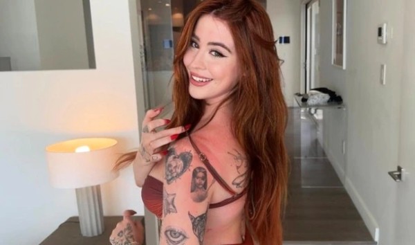 Страстный секс нежной красотки со спасателем в жарком пляжном домике