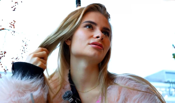 Ксюша на жарком кастинге: без стеснения и тормозов! Сочное тело, дикая страсть под прицелом камеры